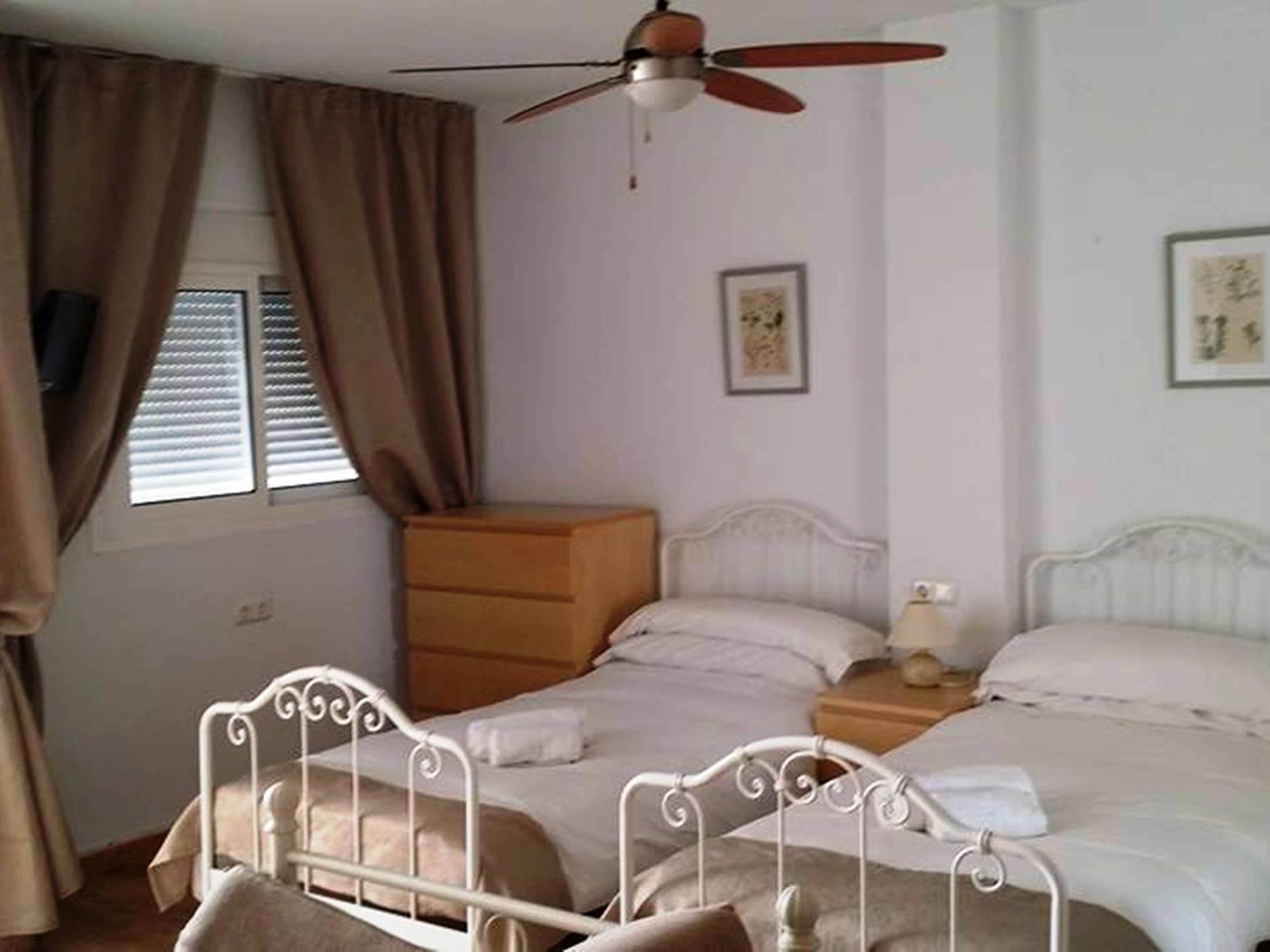 Palm Beach Club Apartamentos Carihuela ตอร์เรโมลิโนส ภายนอก รูปภาพ