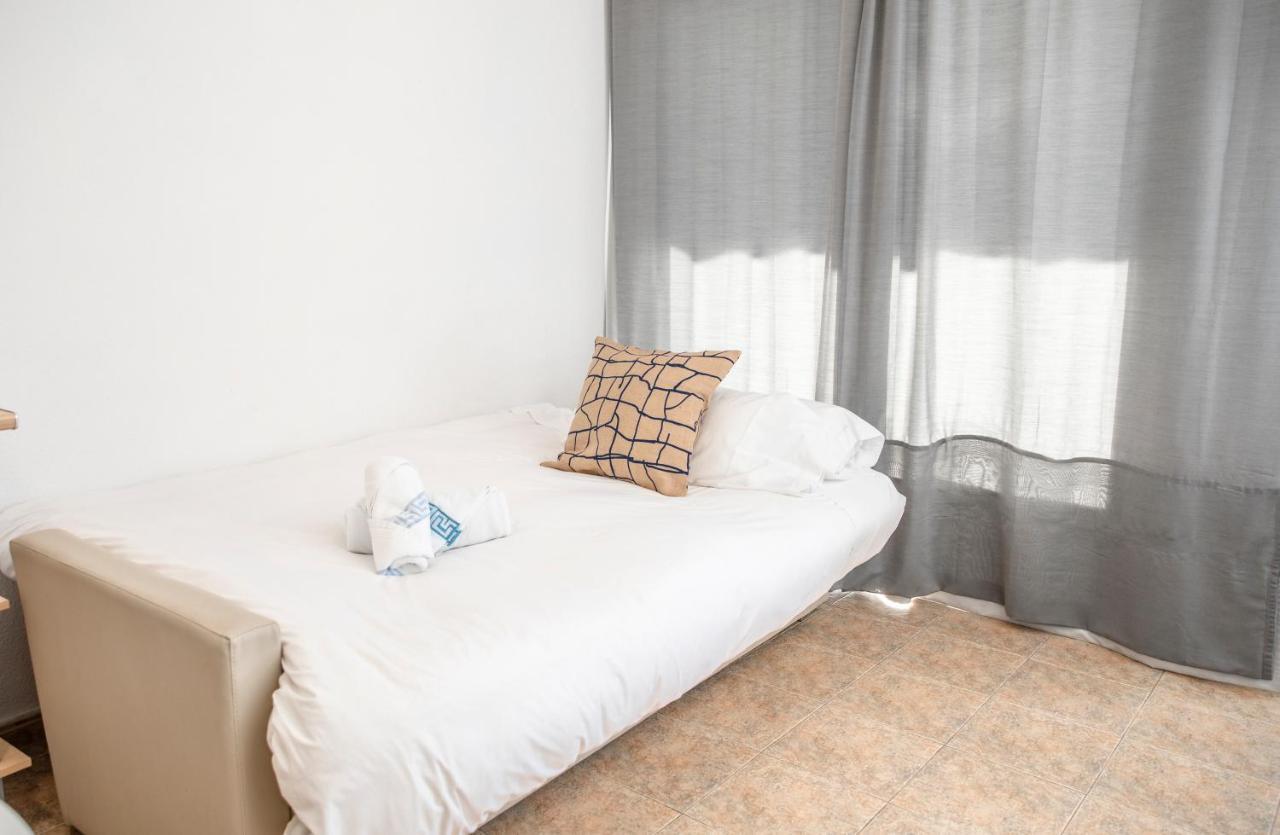 Palm Beach Club Apartamentos Carihuela ตอร์เรโมลิโนส ภายนอก รูปภาพ